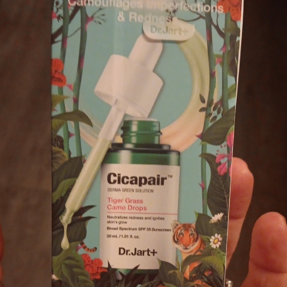 Dr. Jart+ Cicapair Tiger Grass Camo Drops - Green - Picture 2 of 7